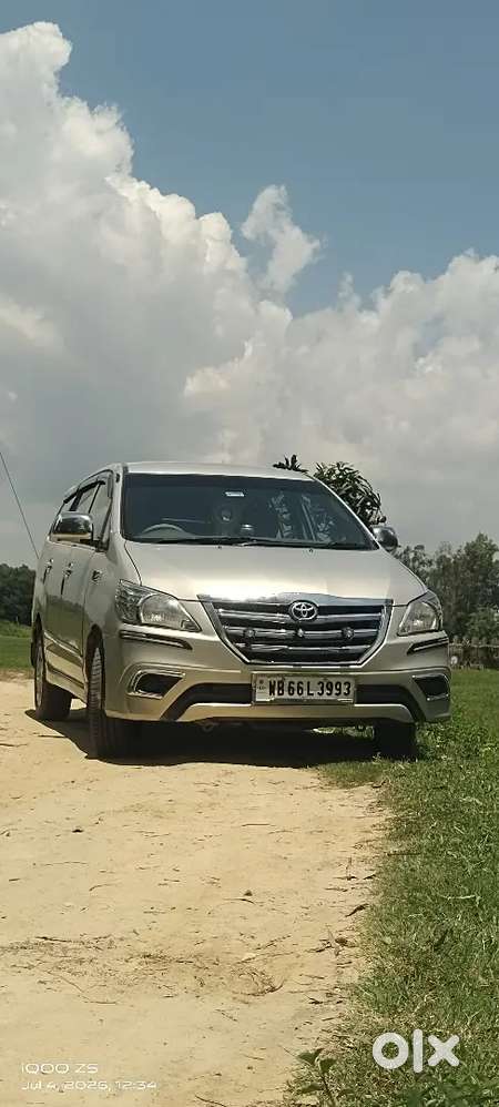 Toyota Innova 2.5 G 2012