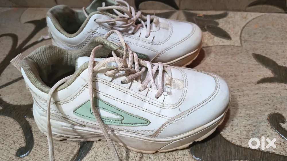 Trendy Women's White & Mint Green Casual Sneakers / Sports Shoes