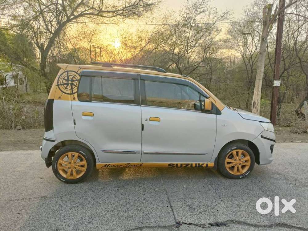 Maruti Suzuki Wagon R Stingray 1.0 Vxi Plus, 2014, Petrol