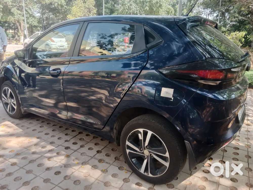 Tata Altroz 1.2 Xz Petrol 2024