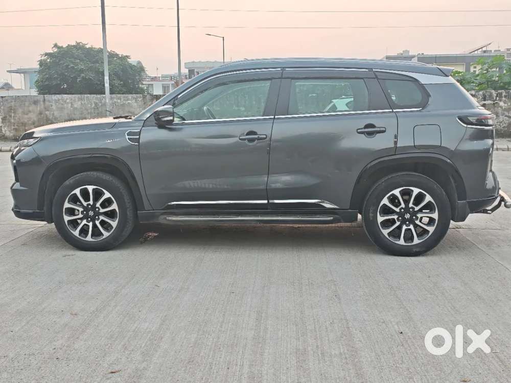 Maruti Suzuki Grand Vitara 1.5 Alpha Plus Intelligent Hybrid Ecvt, 2..
