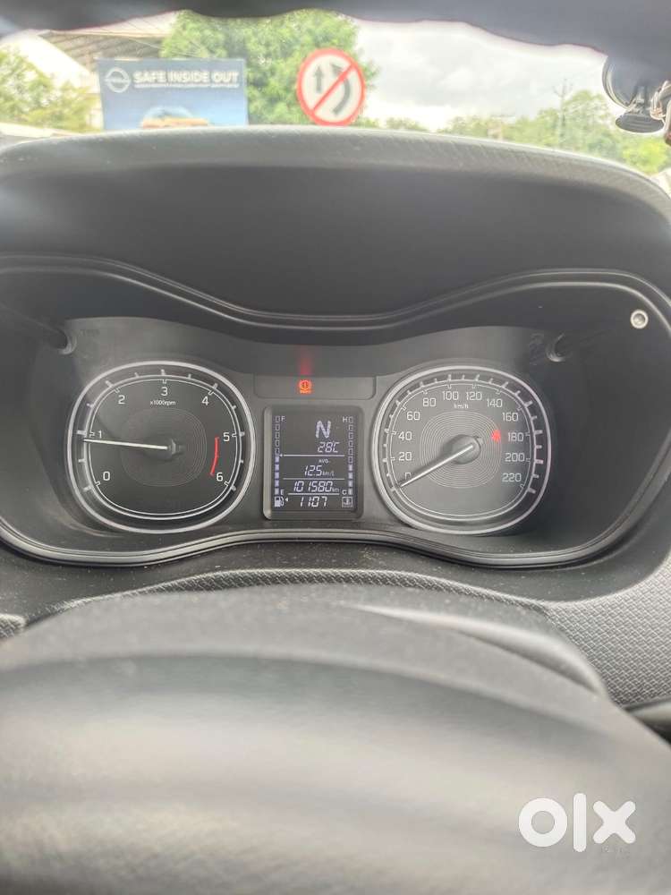 Maruti Suzuki Vitara Brezza Zxi+ Amt, 2018, Petrol
