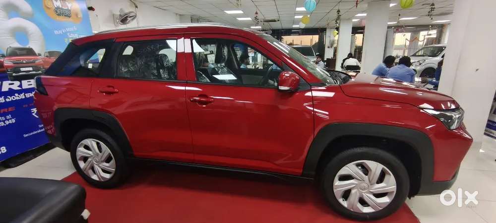Maruti Suzuki Victoris 2025 Petrol 10000 Km Driven