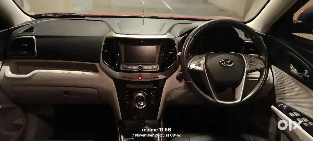 Mahindra Xuv300 2020 Petrol Well Maintained