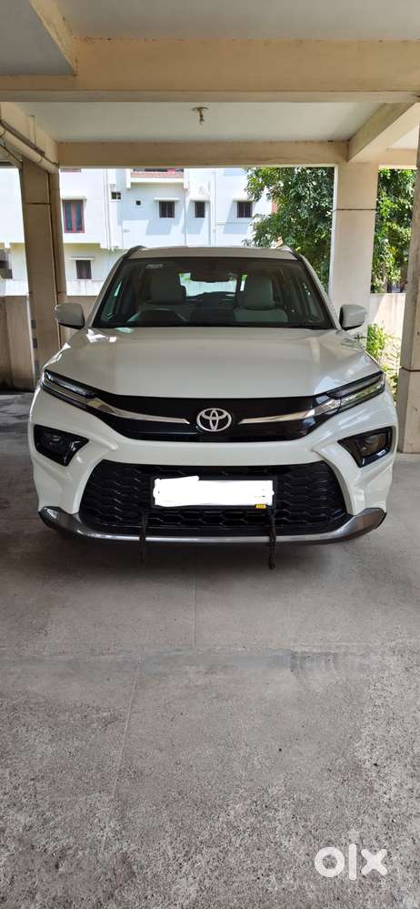 Toyota Innova Hycross, 2026, Petrol