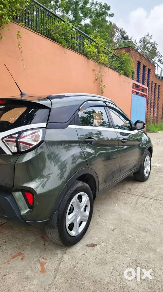 Tata Nexon 1.5 Revotorq Xm, 2022, Diesel