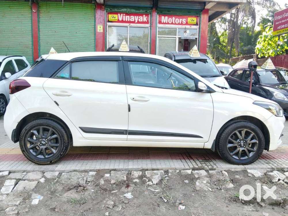 Hyundai Elite I20 Sportz (o) 1.2, 2020, Petrol