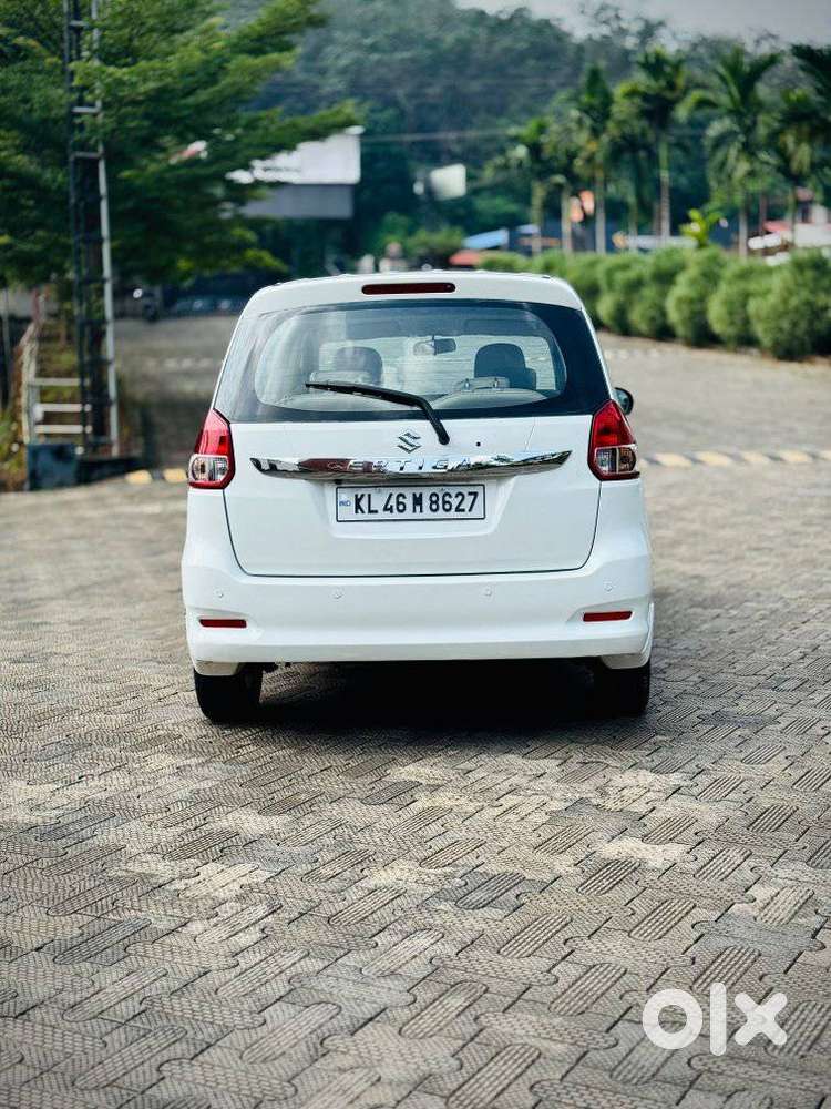 Maruti Suzuki Ertiga Zxi, 2015, Petrol