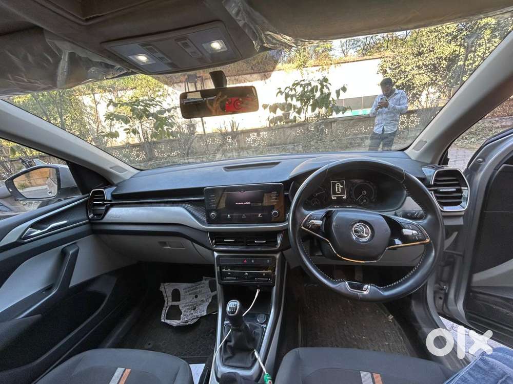 Skoda Kushaq 1.0 Tsi Ambition, 2023, Petrol