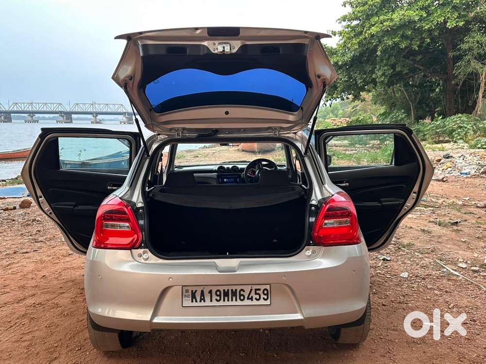 Maruti Suzuki Swift 2022 - 2023 Vxi
