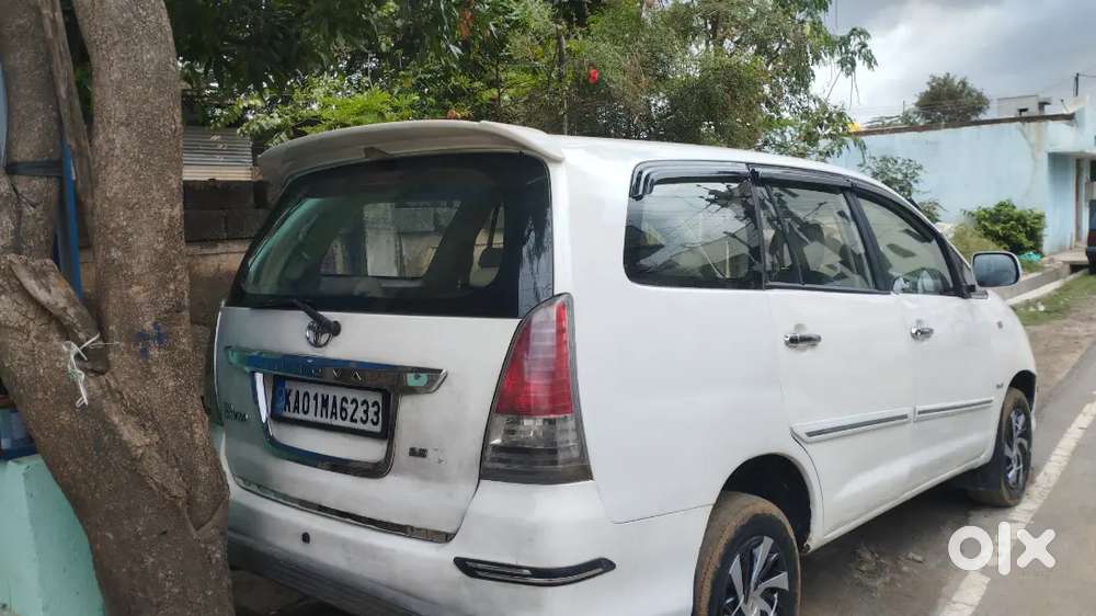 Toyota Innova 2.5 G 2005