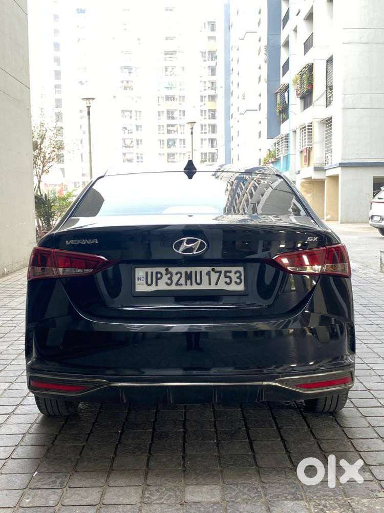 Hyundai Verna 1.5 Sx Diesel At, 2022, Diesel