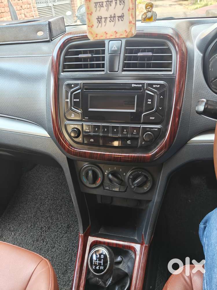 Maruti Suzuki Brezza Ldi, 2017, Diesel