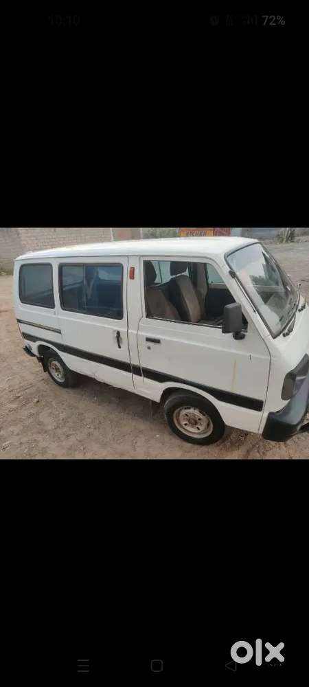 Omni Van  Model 2002  . Good Condition.
