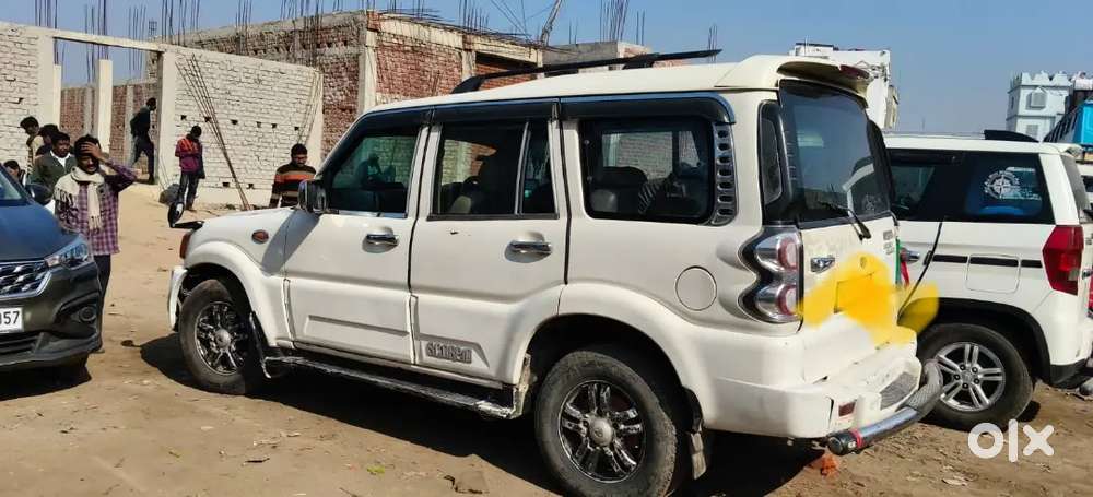 Mahindra Scorpio 2013 Diesel Manual