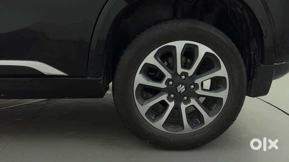 Maruti Suzuki Grand Vitara 1.5 Alpha Plus Intelligent Hybrid Ecvt, 2..
