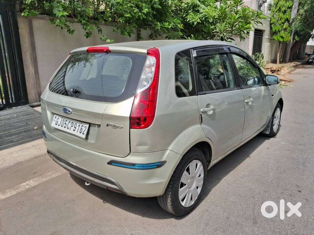 Ford Figo, 2010, Petrol