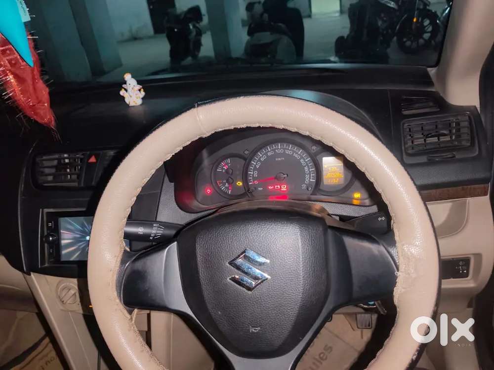 Maruti Suzuki Dzire 2016 Petrol 90000 Km Driven