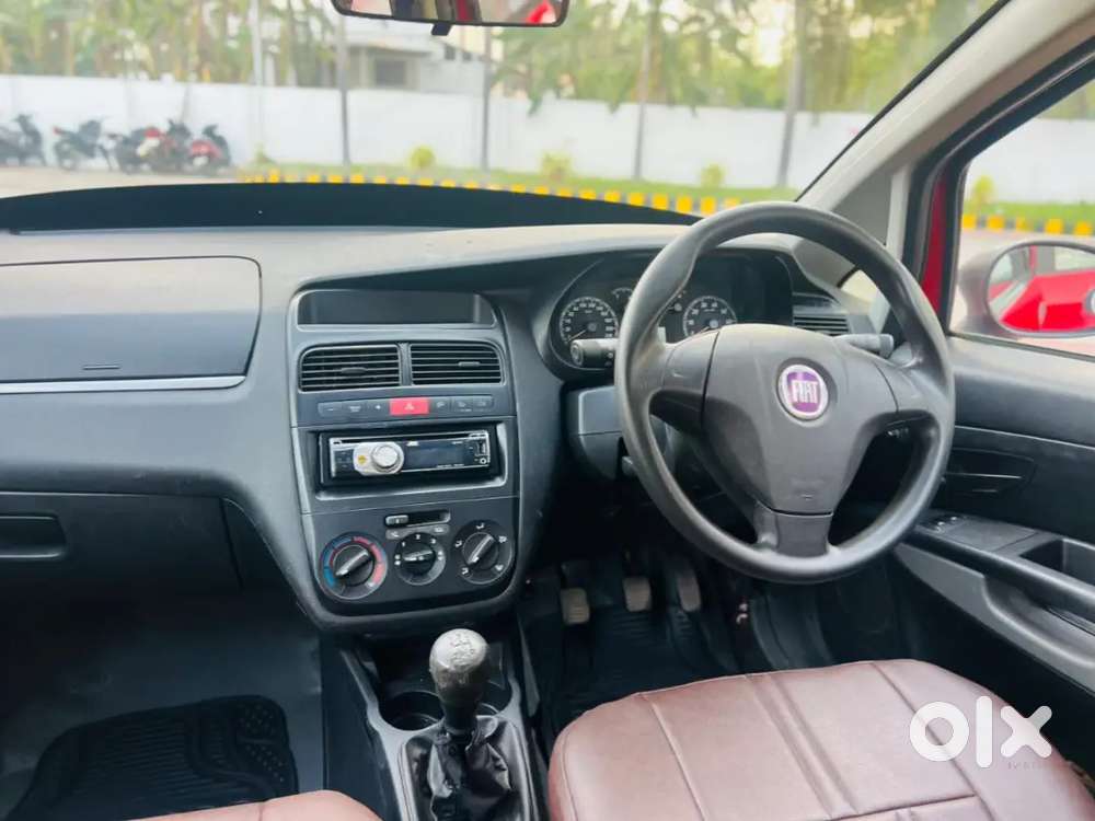 Fiat Grande Punto Petrol Manual 2010
