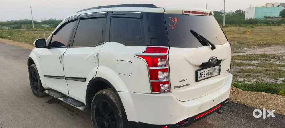 Mahindra Xuv 500 W8 For Sale. Recently Changed Ac Total Kit (new One)
