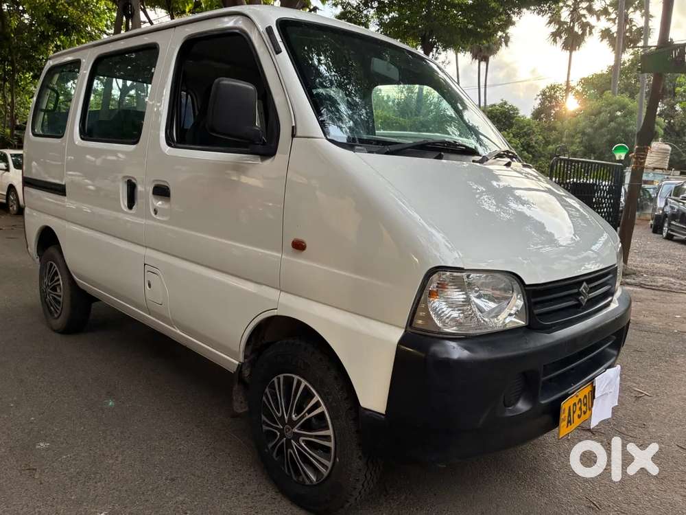 Maruti Suzuki Eeco 5 Str Ac (o), 2022, Cng & Hybrids