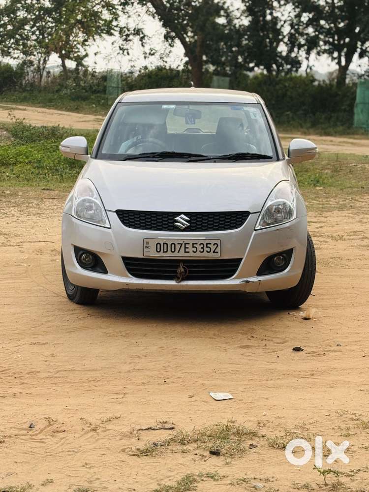 Maruti Suzuki Swift Vxi 1.2 Abs Bs-iv, 2014, Petrol