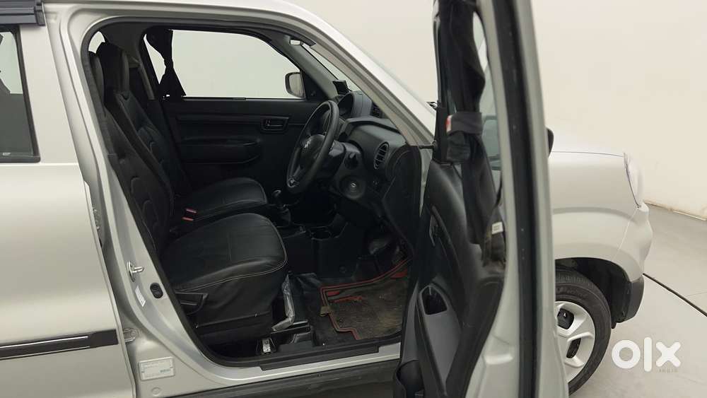 Maruti Suzuki S-presso Vxi Opt, 2024, Petrol