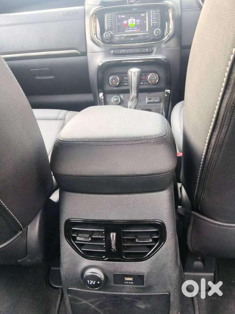 Tata Hexa 2.2 Xta 4x2 7 Str Dual Tone, 2017, Diesel