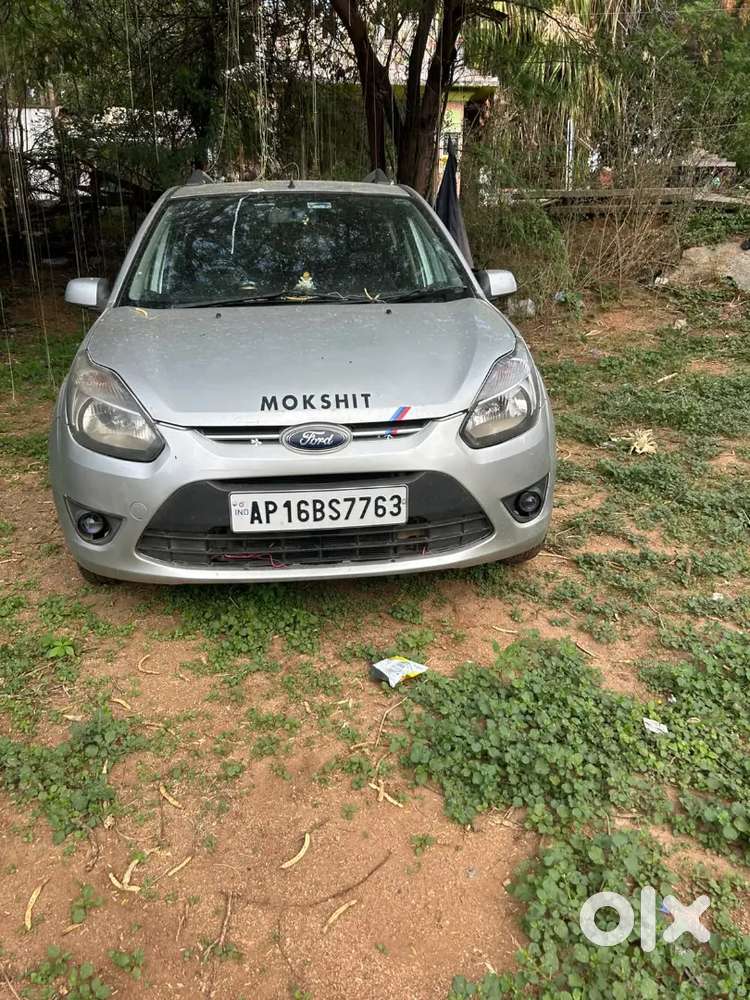 Ford Figo Zxi 2010 Petrol Manual