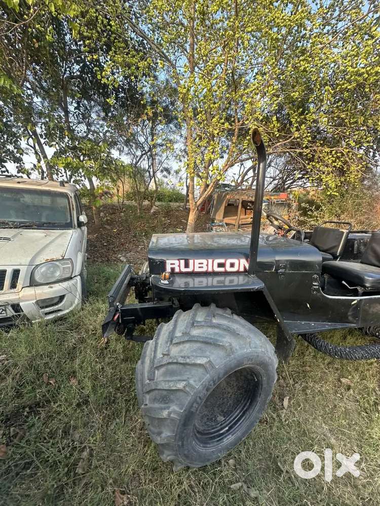 Mahindra Jeep