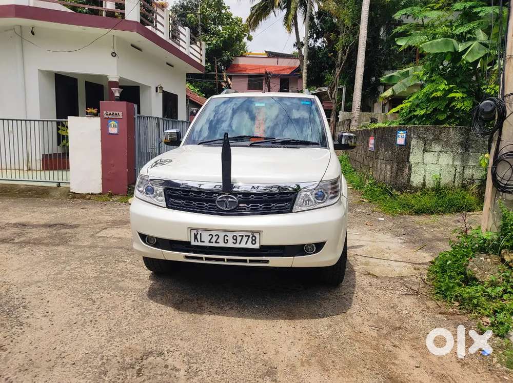 Tata Safari Storme 2015 Good Condition