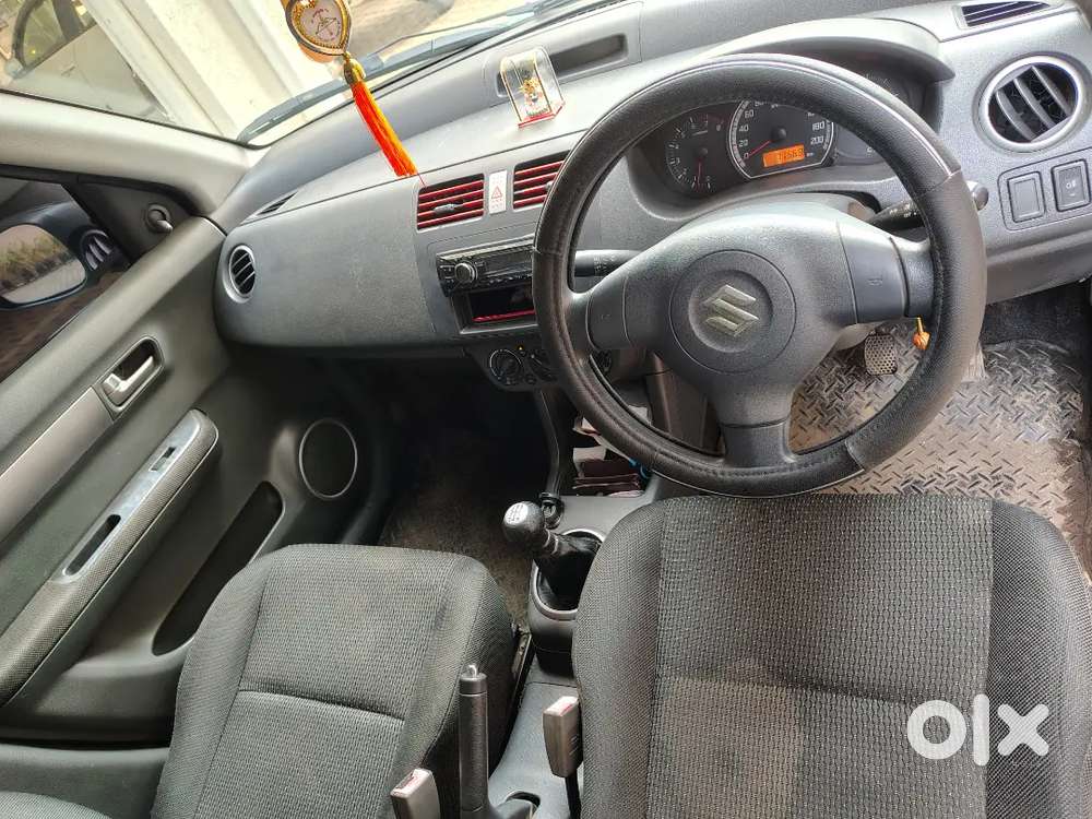 Maruti Suzuki Swift Vxi