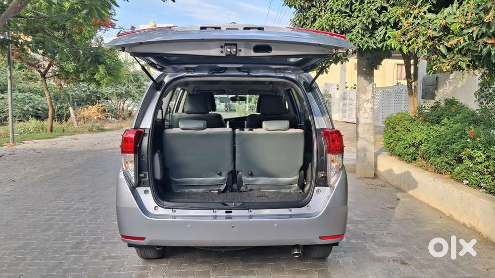 Toyota Innova Crysta 2.4 G Plus Mt, 2016, Diesel