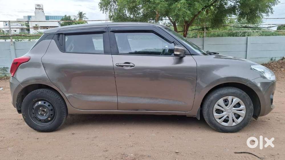 Maruti Suzuki Swift 1.2 Vxi (o), 2022, Petrol