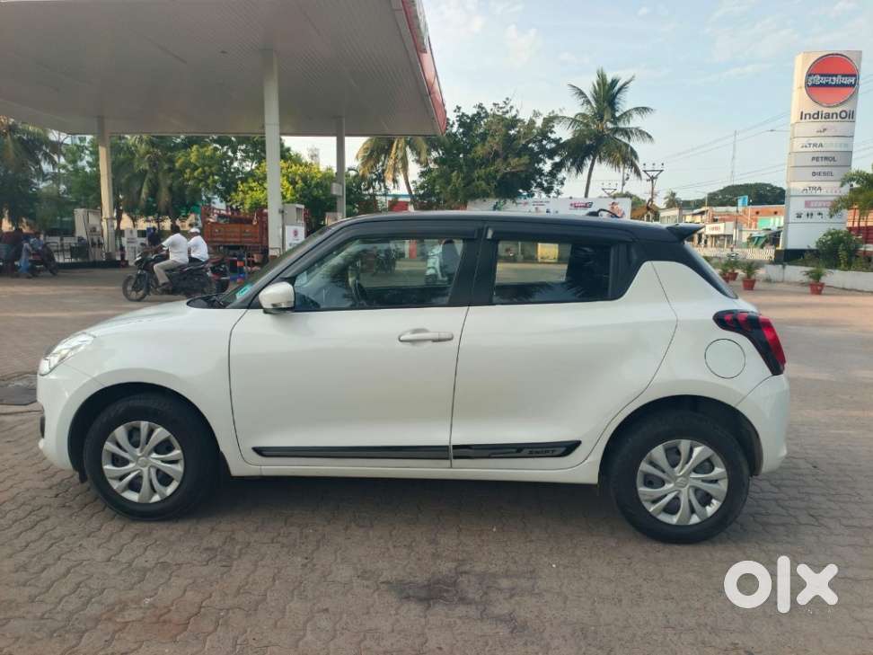 Maruti Suzuki Swift Amt Vxi, 2022, Petrol