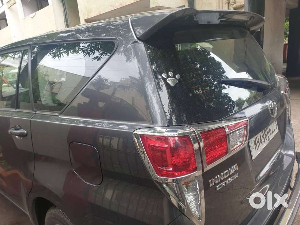 Innova Crysta 2.8 Automatic