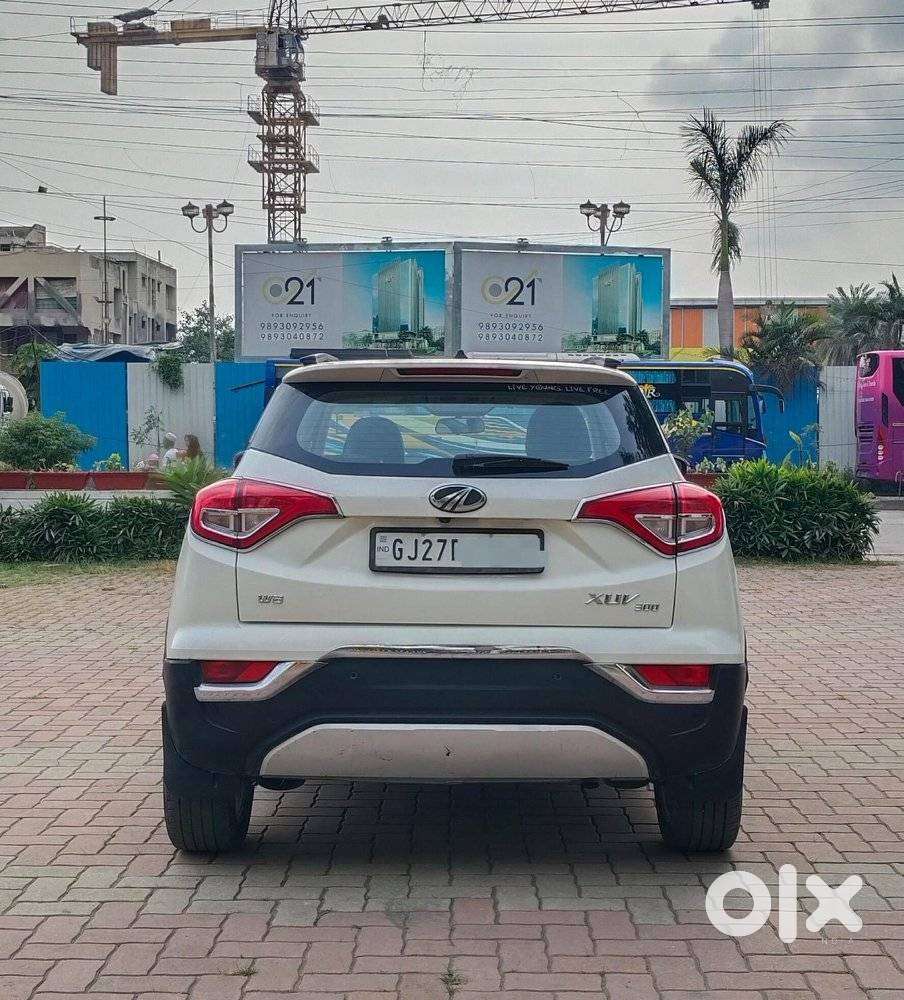 Mahindra Xuv300 W8 Diesel, 2020, Diesel