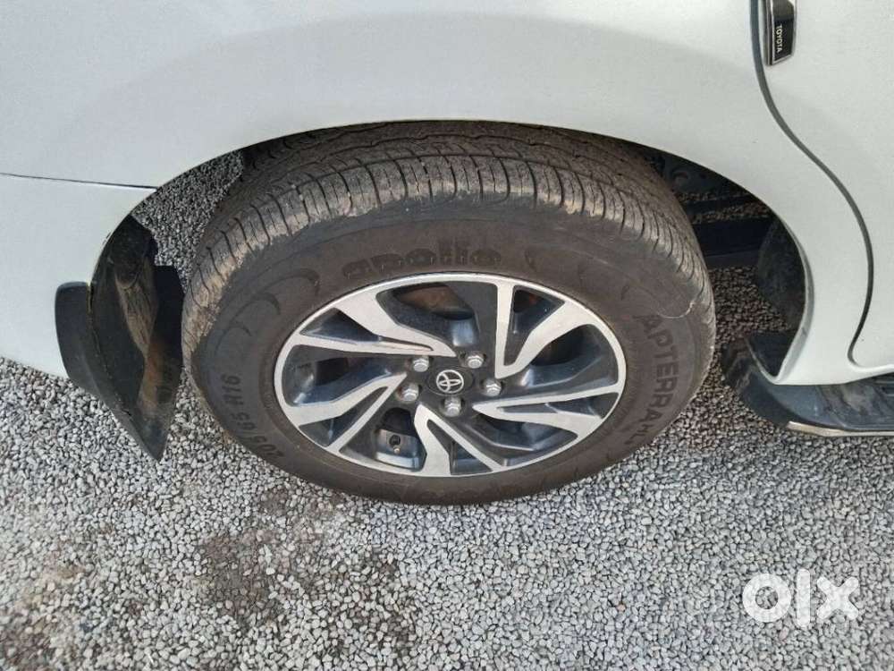 Toyota Innova Crysta 2.4 V 8 Str, 2023, Diesel