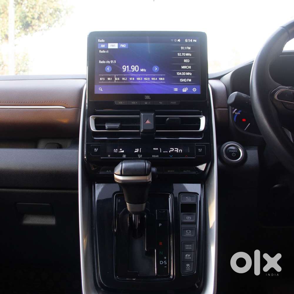 Toyota Innova Hycross 2.0 Zx (o) Hybrid 7 Str, 2024, Cng & Hybrids