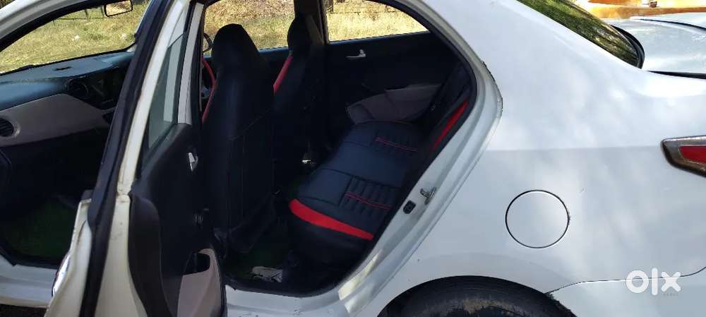 Hyundai Xcent 2015 Diesel 124890 Km Driven