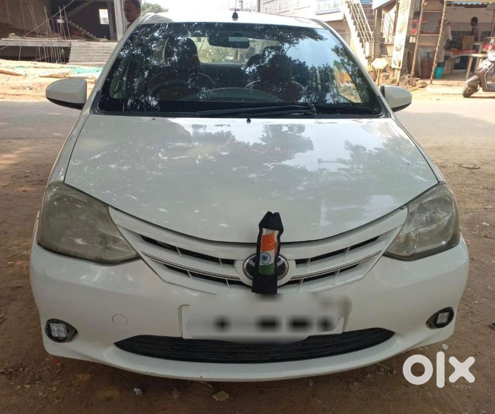 Toyota Etios 2014 Diesel 145000 Km Driven
