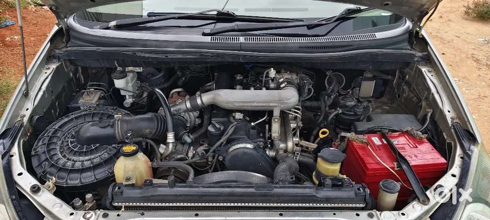 Toyota Innova 2.5 V 8 2008