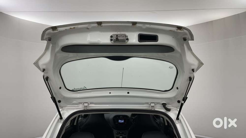 Tata Tiago 1.2 Revotron Xt, 2019, Petrol