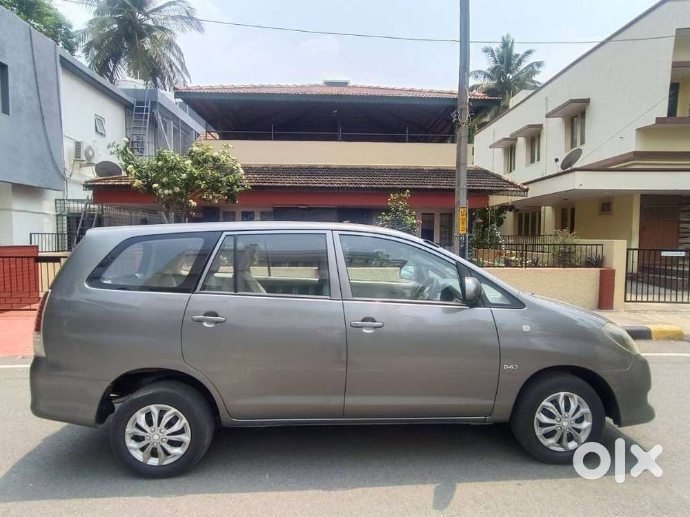 Toyota Innova 2.5 G (diesel) 7 Seater, 2010, Diesel