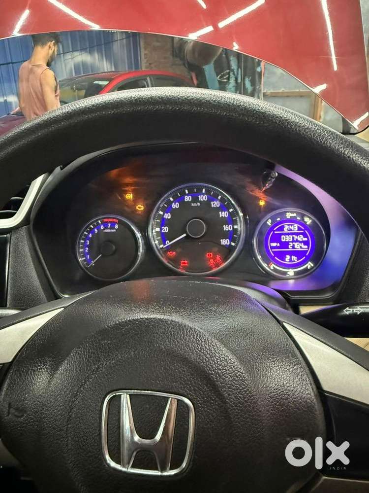 Honda Amaze 2nd Gen 2016 Petrol Good Condition