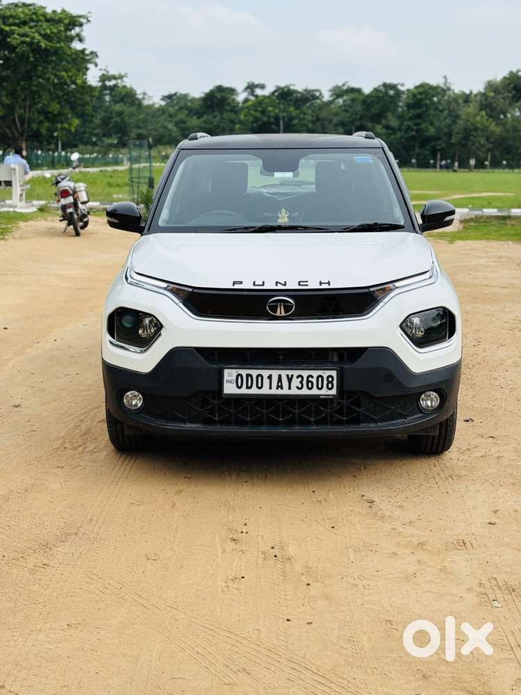 Tata Punch Creative Flagship Dual Tone Mt, 2024, Petrol