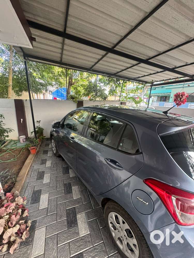 Hyundai Grand I10 2017 Petrol Well Maintained