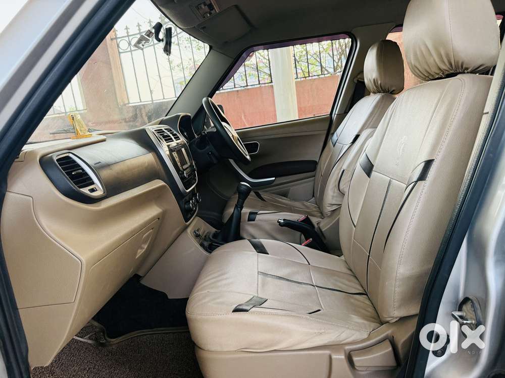 Mahindra Tuv 300 T8, 2017, Diesel