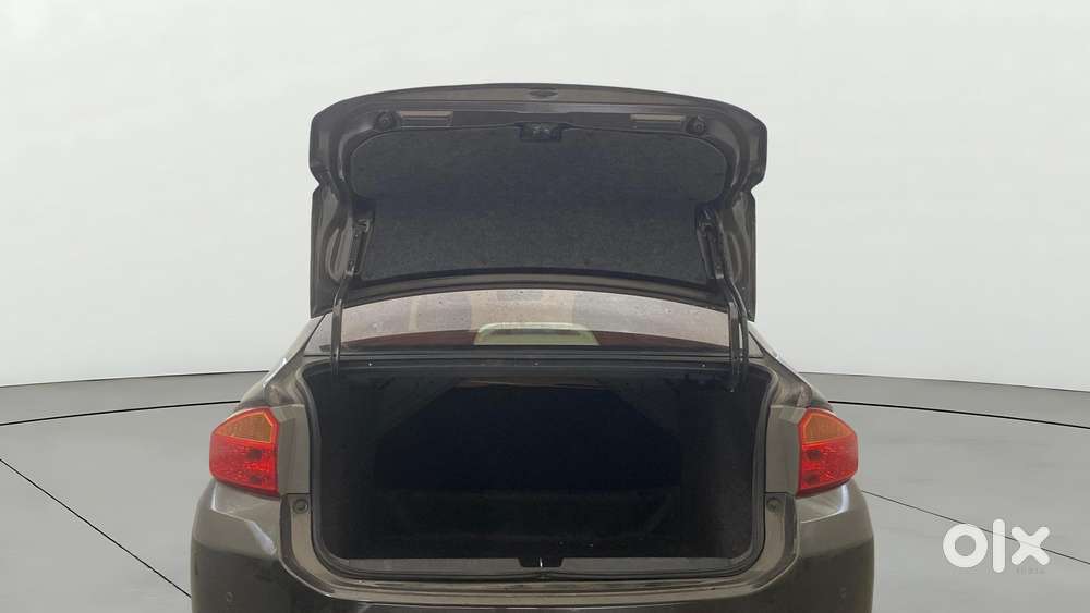 Honda City 1.5 V 5th Gen I-vtec Mt, 2022, Petrol