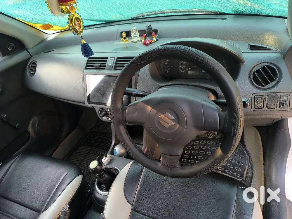 Maruti Suzuki Dzire 2015